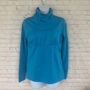 Athleta Tyrollean T neck yoga gym workout long sleeve shirt pullover medium